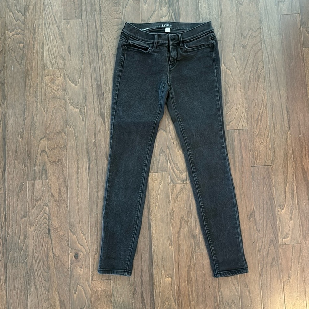 Loft Black Modern Skinny Jeans - size 0